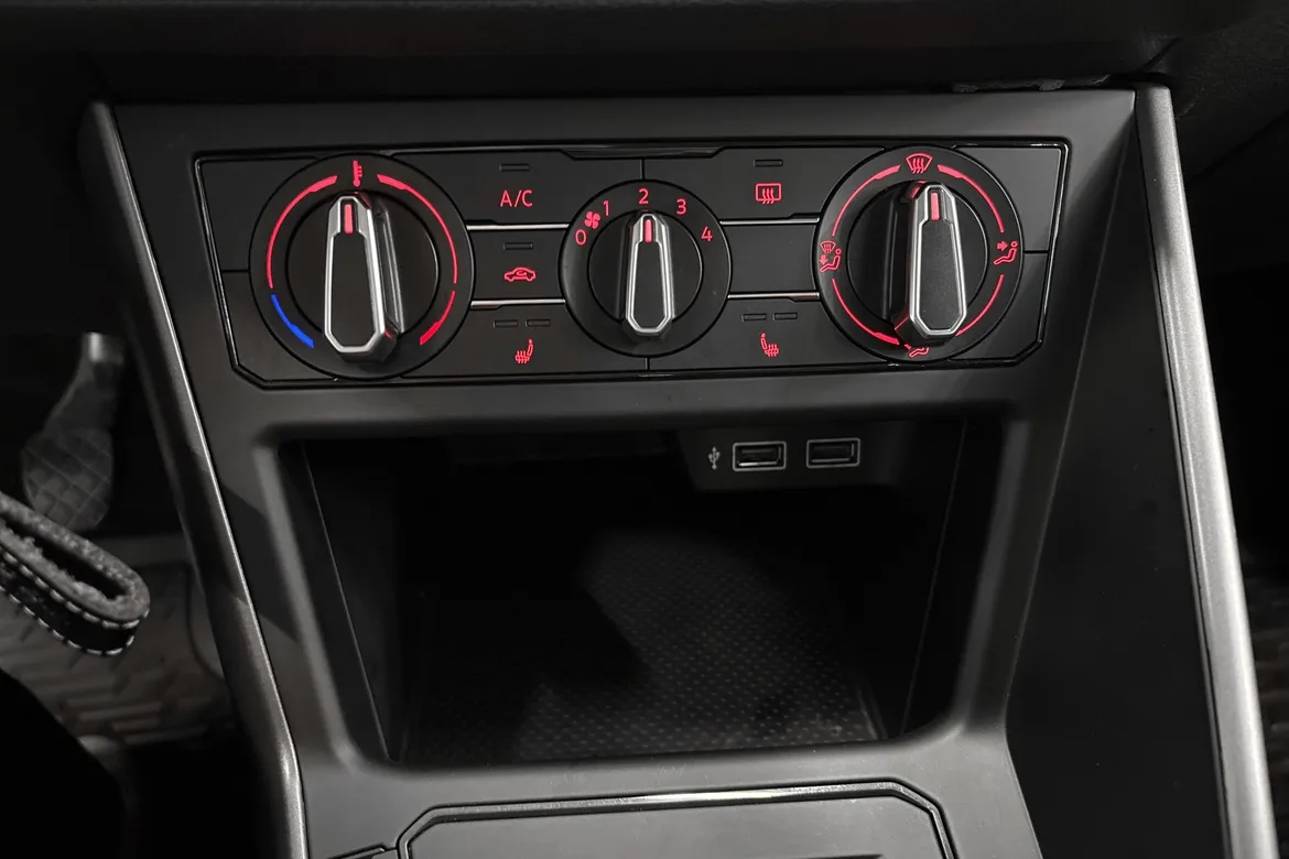 picture of a car