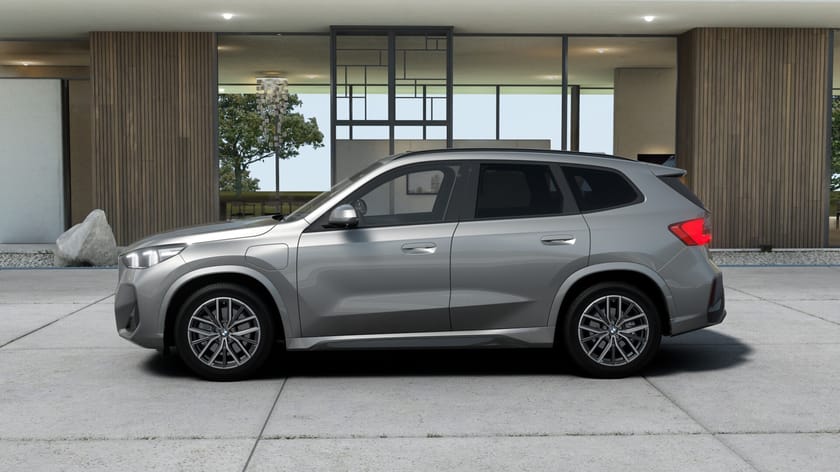 Bild 4 av BMW X1 xDrive25e M Sport Business Ed Drag HUD DA