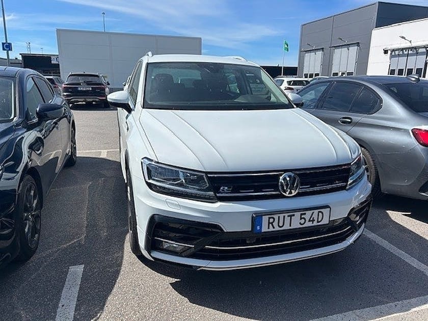 Bild 2 av Volkswagen Tiguan 2.0 TSI OPF 4Motion DSG/Drag /19" Lättmetall / 6698 Mil