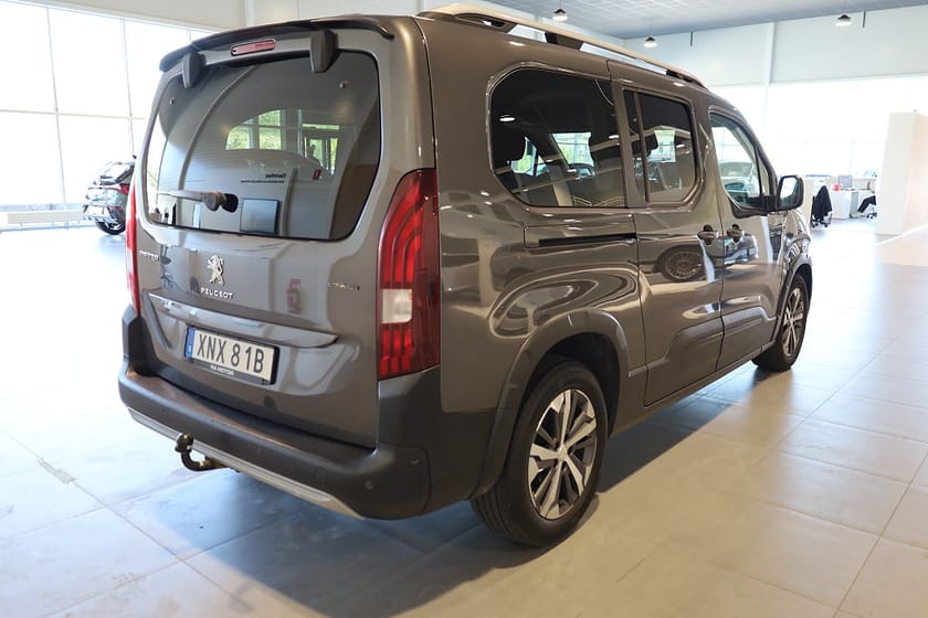 Bild 4 av Peugeot Rifter 1.2 130hk e-THP AUT GT-Line |Drag|CarPlay|Kamera|PDC|