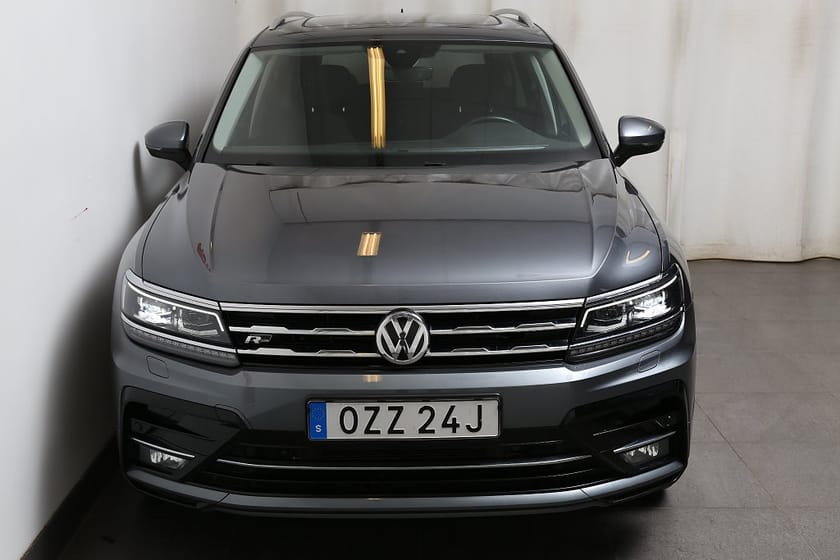 Bild 5 av Volkswagen Tiguan Allspace 7-sätes 2,0 TDI 200hk 4M R-Line Värmare Drag