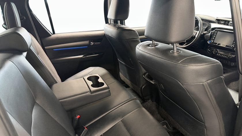 Bild 5 av Toyota Hilux Dubbelhytt 2.8 4WD Automatisk, 204hk, 2024