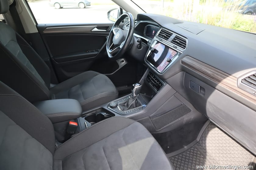 Bild 4 av Volkswagen Tiguan Allspace 7-sätes 2.0 TDI SCR 4Motion 200hk Momsbil 7 sit Elegance Navi Drag 1 Ägare
