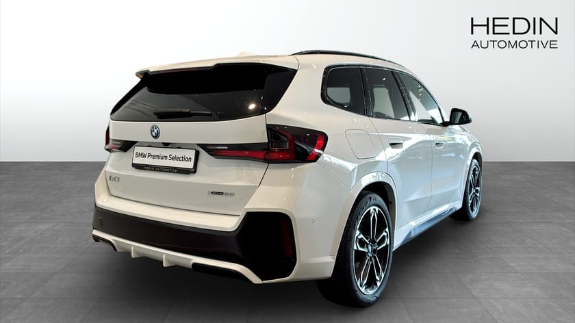 Bild 2 av BMW iX1 xDrive30 U11