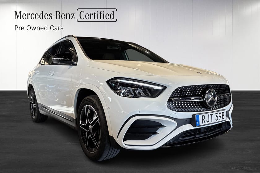 Bild 2 av Mercedes-Benz GLA 250 e AMG PANO DRAG 360° MOMS
