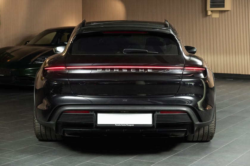 Bilde 3 av Porsche Taycan 4 Cross Turismo Ekstr.utstyr kr652000/Night/Rear-axel/18-vei/BOSE/HUD