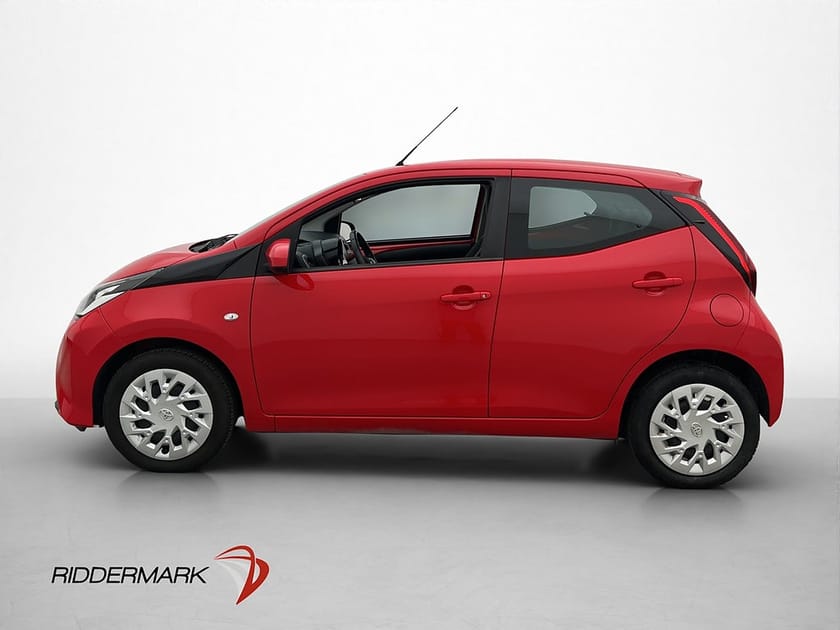 Bild 4 av Toyota Aygo 1.0 VVT-i X-PLAY B-Kamera M-Värmare Farthåll.