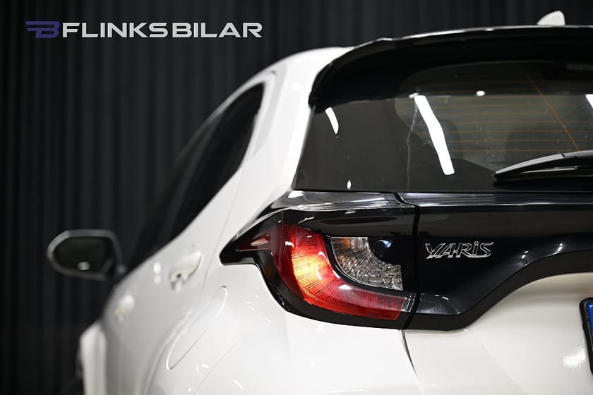 Bild 3 av Toyota Yaris Hybrid CVT Active 1 Brukare Backkamera 116hk