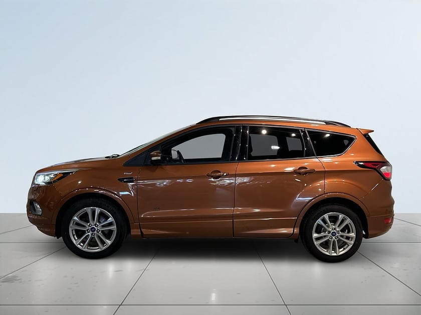 Bild 4 av Ford Kuga 2.0 AWD ST-Line Drag Dvärm LED-ramp Kamera S/V-hjul