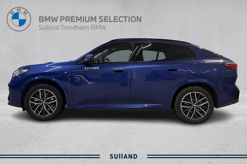 Bilde 2 av BMW iX2 xDrive30 er en 100 % elektrisk coupé-SUV/ wltp 449km