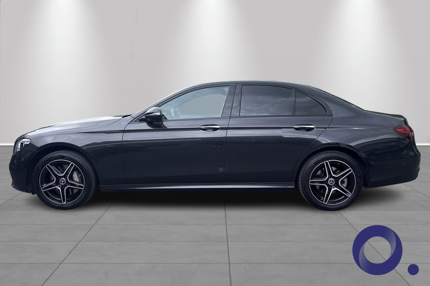 Bilde 2 av Mercedes-Benz E 300 de 4MATIC AMG Line |Burmester®|Hengerfeste
