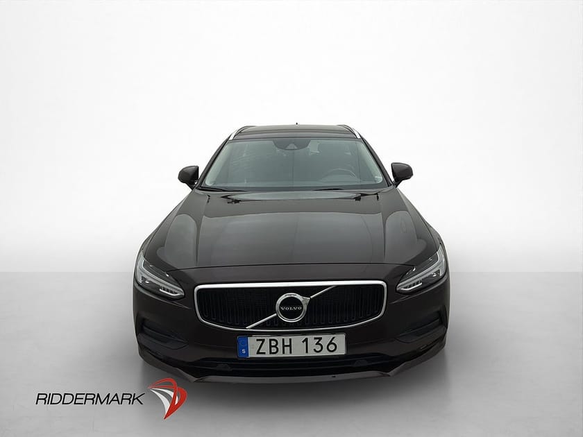 Bild 2 av Volvo V90 T4 190hk Momentum Värmare Kamera Navi Bluetooth