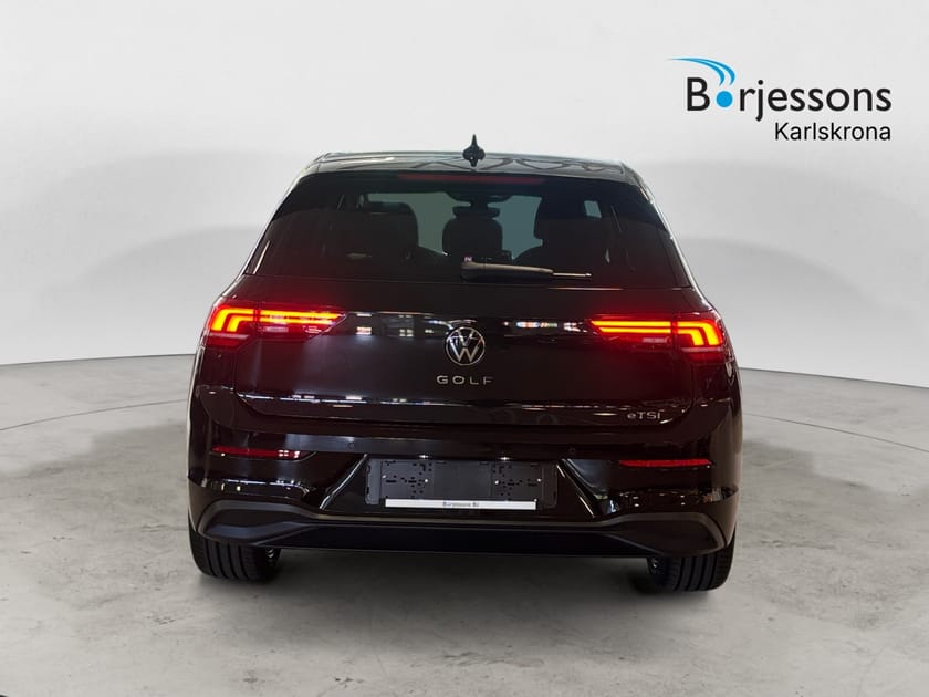 Bild 4 av Volkswagen Golf Edition 1,5 TSI 150Hk Automat "Dragpaket"