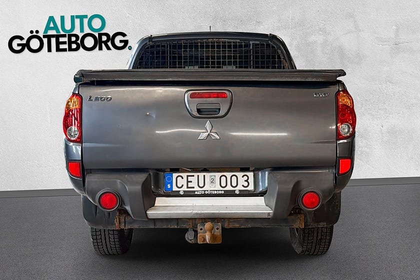 Bild 5 av Mitsubishi L200 Dubbelhytt 2.5 4x4 1-Ägare Välservad