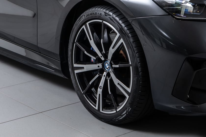 Bilde 3 av BMW i5 M60 xDrive Sedan Bower&Wilkins-Krok-Glasstak-Skinn