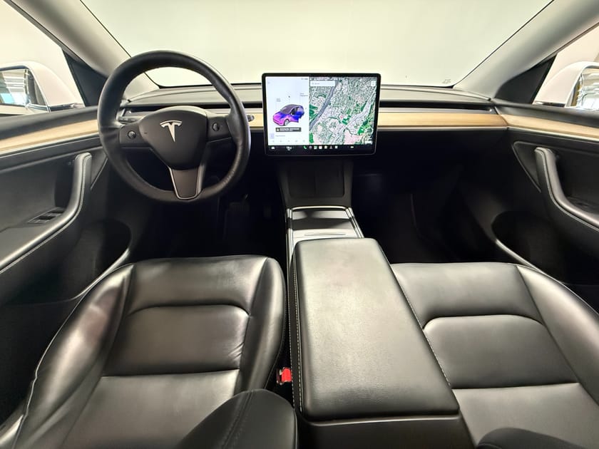 Bilde 4 av Tesla Model Y Long Range AWD Autopilot/Skinn/Pano/Kamera/Intel.Atom
