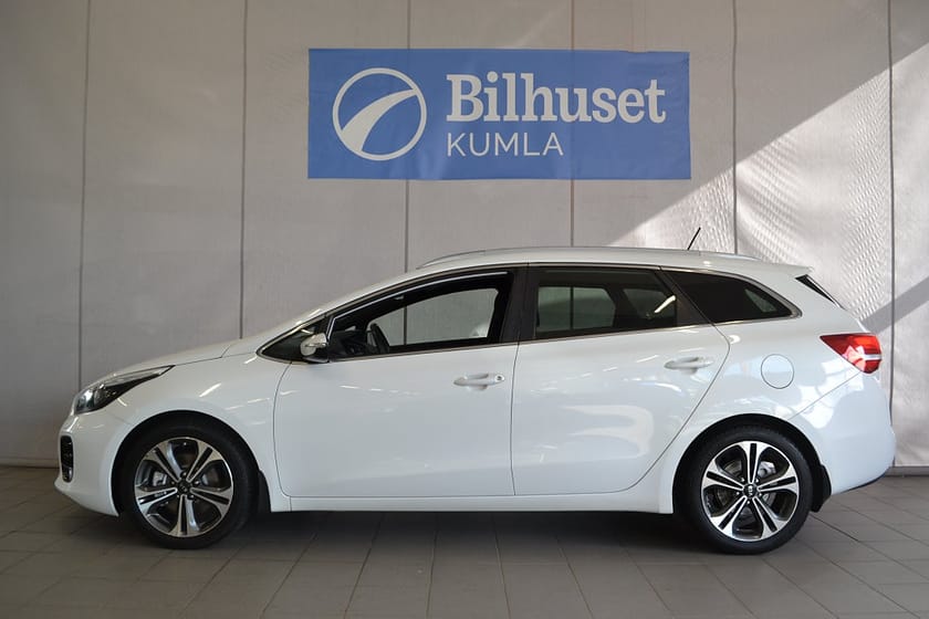 Bild 2 av Kia cee'd_sw 1.6 CRDi GT-Line Manuell Drag Navi 136hk