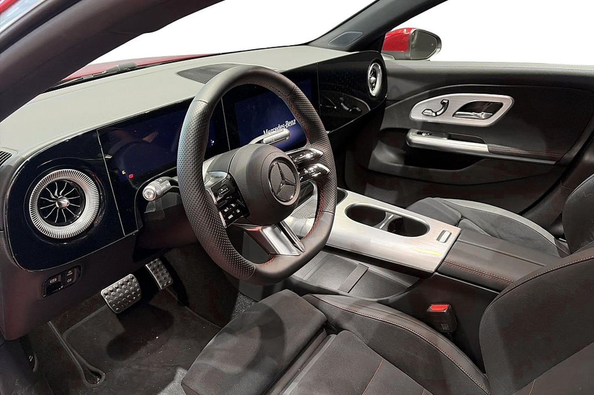 Mercedes-Benz CLA 2025, bild 6/10