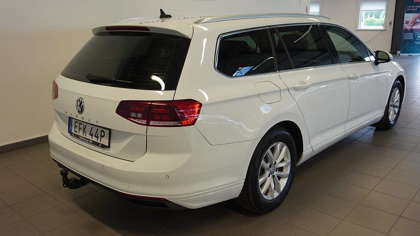 Bild 3 av Volkswagen Passat Sportscombi 1.5 TSI/AUTO/DRAGKROK/B-KAMERA/NAVIGATIN