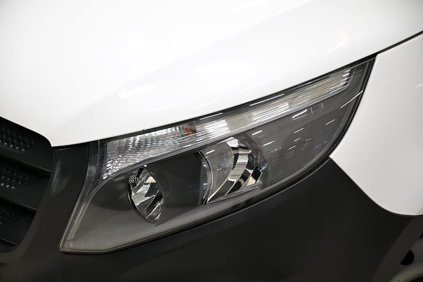 Bild 3 av Mercedes-Benz Vito 114 CDI 3.0t 136HK Servicebil|Inredning|Drag|Värmare|Leasbar