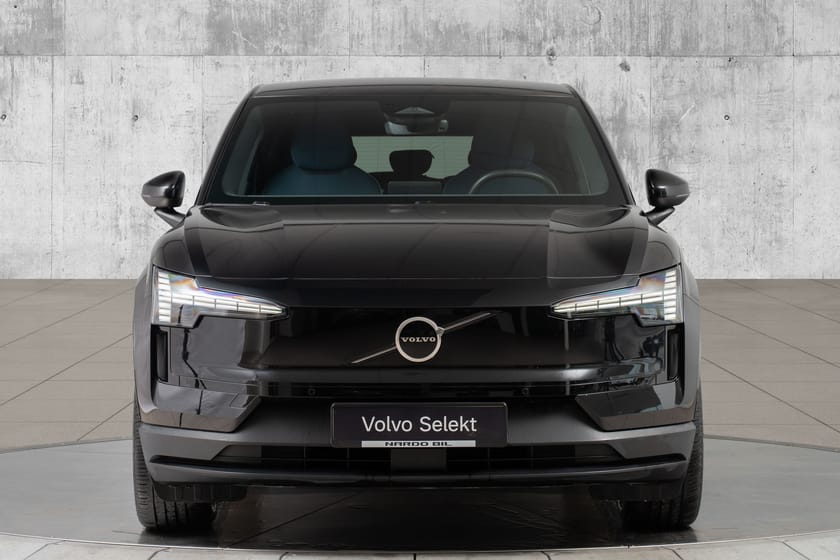 Bilde 5 av Volvo EX30 Twin Motor Performance Plus | El-seter | HarmKardon | R.kamera | H.feste