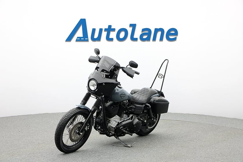 Bild 4 av Harley-Davidson Street Bob *Vance & Hines, Nyservad, Nya däck