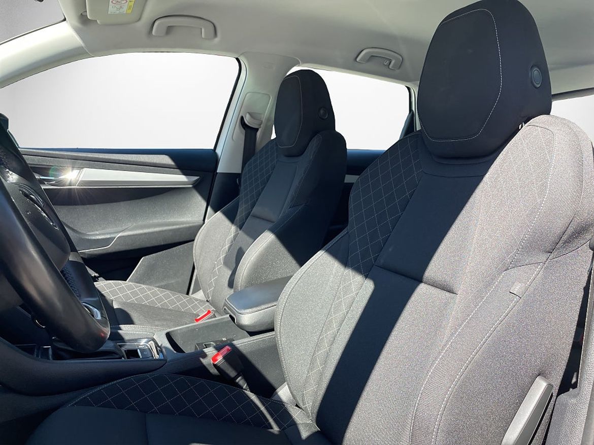 Škoda Karoq, bild 8 av 15