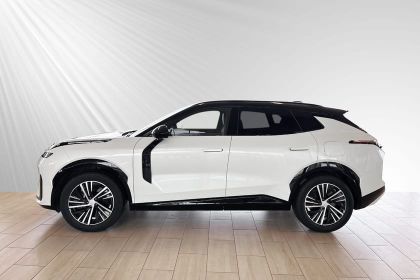 Bild 2 av Lynk & Co 08 PHEV Core Läder Pano 360Kamera