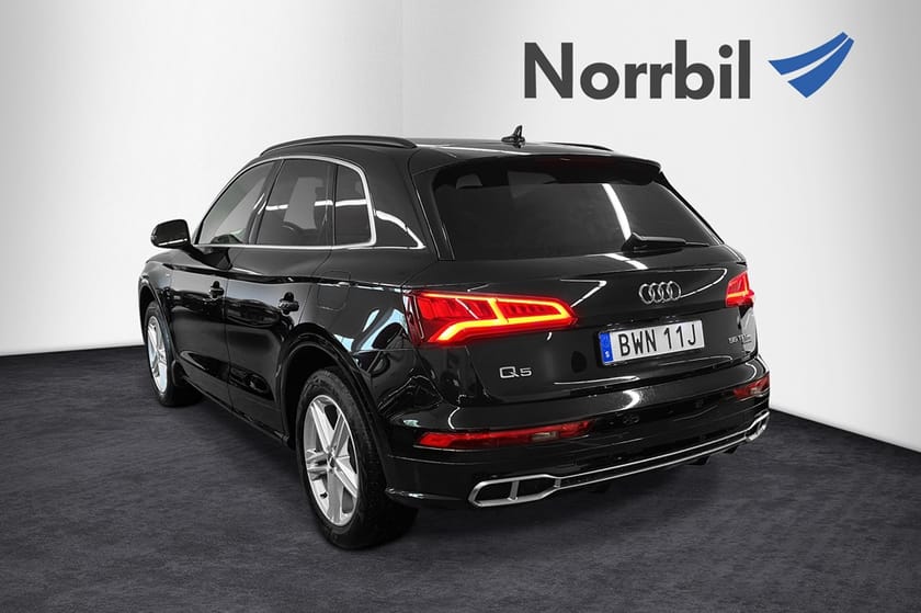 Bild 4 av Audi Q5 55 TFSI e quattro 367HK Navi, B-kamera, S-line