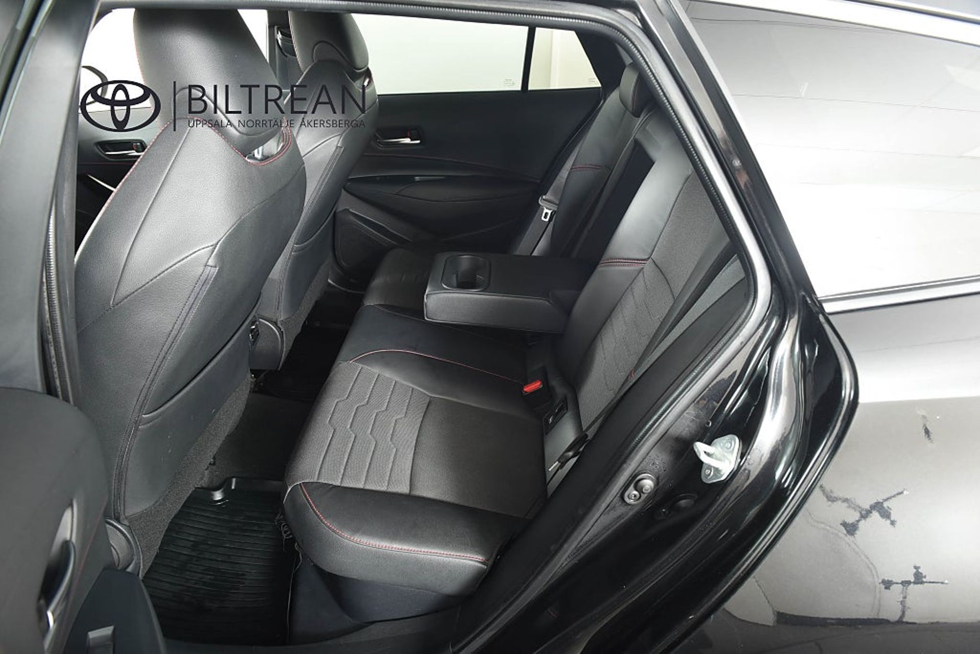 Toyota Corolla 2019, photo 7/10