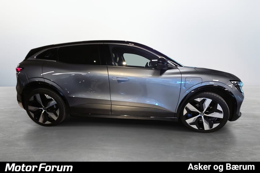 Bilde 4 av Renault Mégane E-TECH TECHNO/VELUTSTYRT/360 RYGGEKAM/NAVI+++ VI TAR INNBYTTE