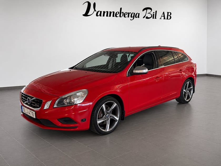 Bild 3 av Volvo V60 T4F R-Design Drag/Euro 5