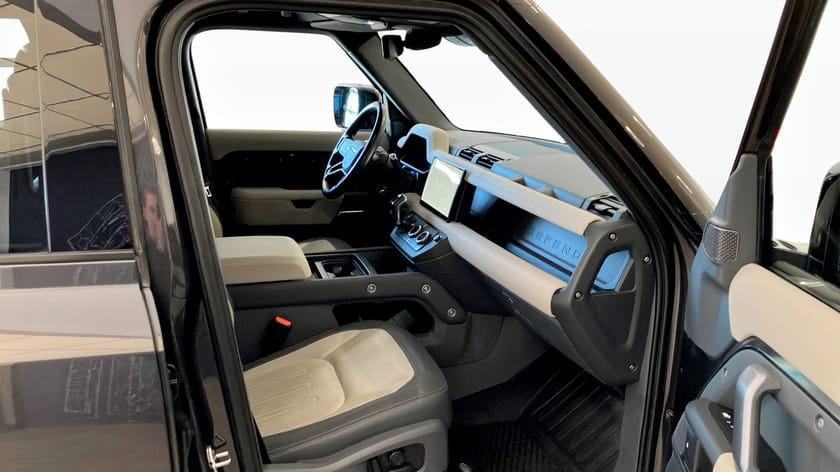 Bild 3 av Land Rover Defender P400e PHEV 
