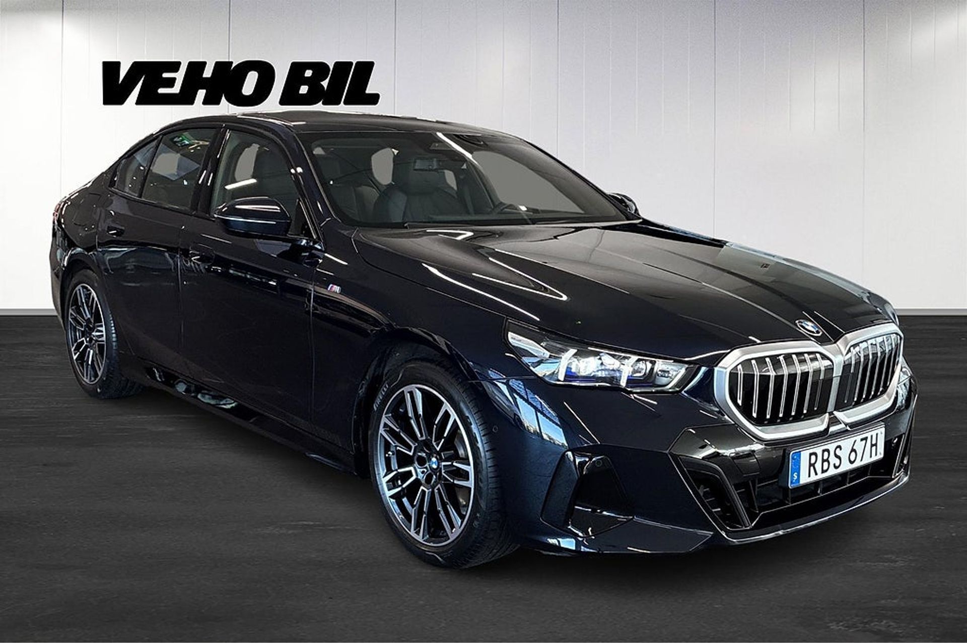 BMW 520 2025, bild 2/10