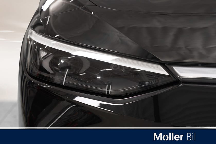 Bilde 3 av Volkswagen ID.7 GTX Tourer