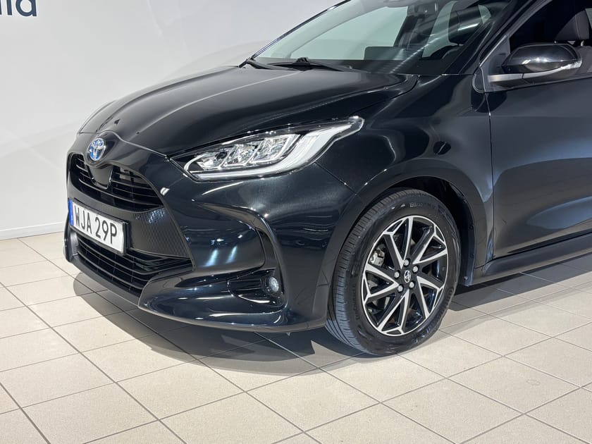 Bild 2 av Toyota Yaris Hybrid