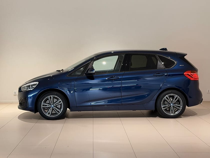 Bild 2 av BMW 225xe Active Tourer Sportline, Navigation Plus, HiFi, Värmare, Rattvärme