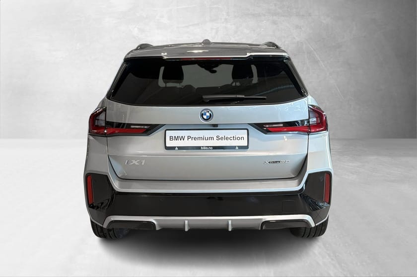 Bilde 3 av BMW iX1 xDrive30