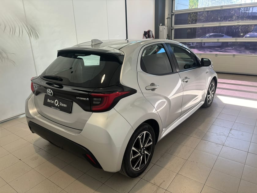 Bilde 3 av Toyota Yaris Hybrid Active Tech Varme ratt, Adaptive Cruise, Automat