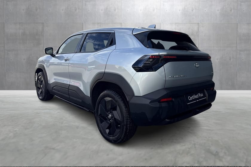 Bilde 3 av Toyota Urban Cruiser SUV 61 kWh AWD I Active I Lav km