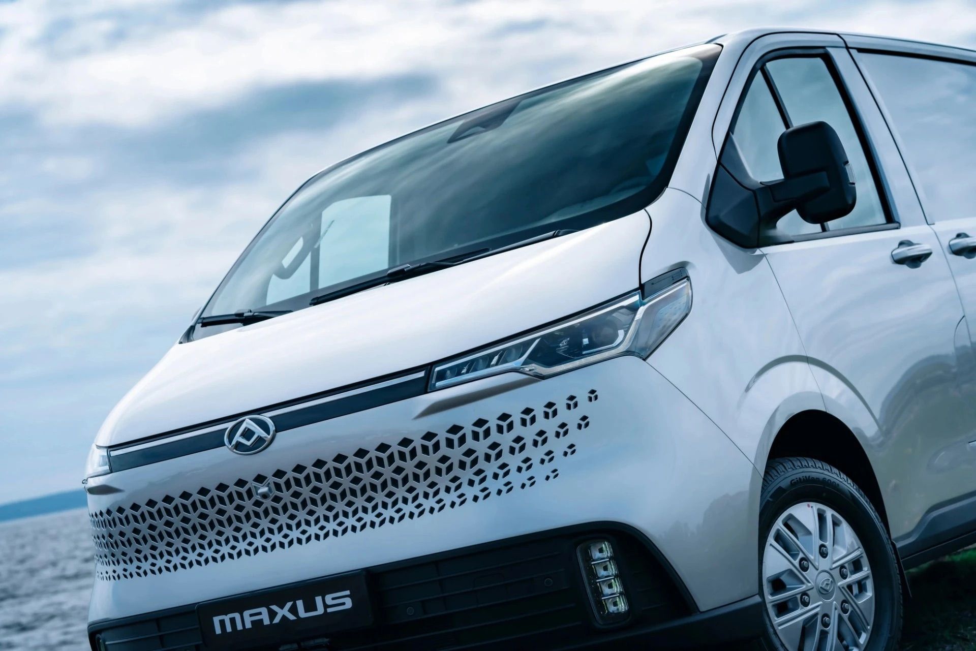 Maxus Deliver 7 L2H1 2,0 D 150hk 2026, bild 2/7