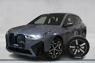 BMW iX xDrive40