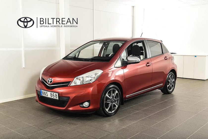 Bild 1 av Toyota Yaris 1.33 Automat Trend Motorvärmare Backkamera