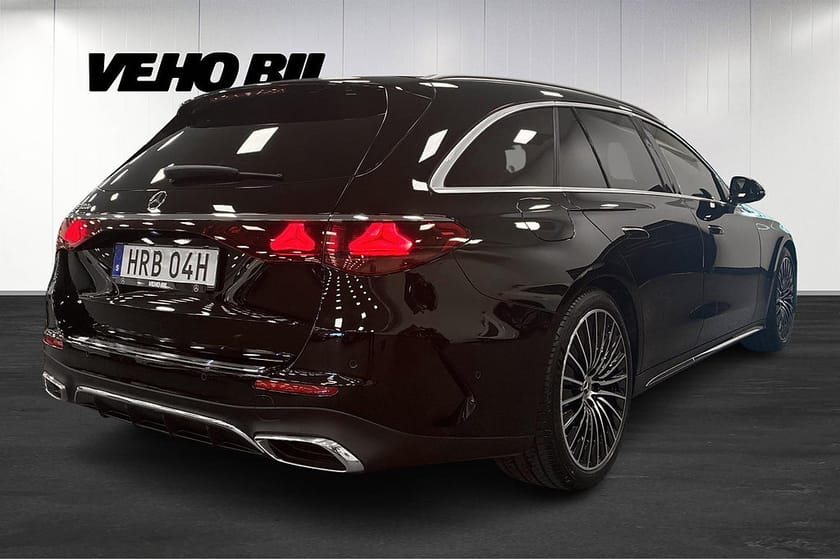 Bild 3 av Mercedes-Benz E 300 T e AMG 360° Drag Distronic Rattvärme Keyless Carplay