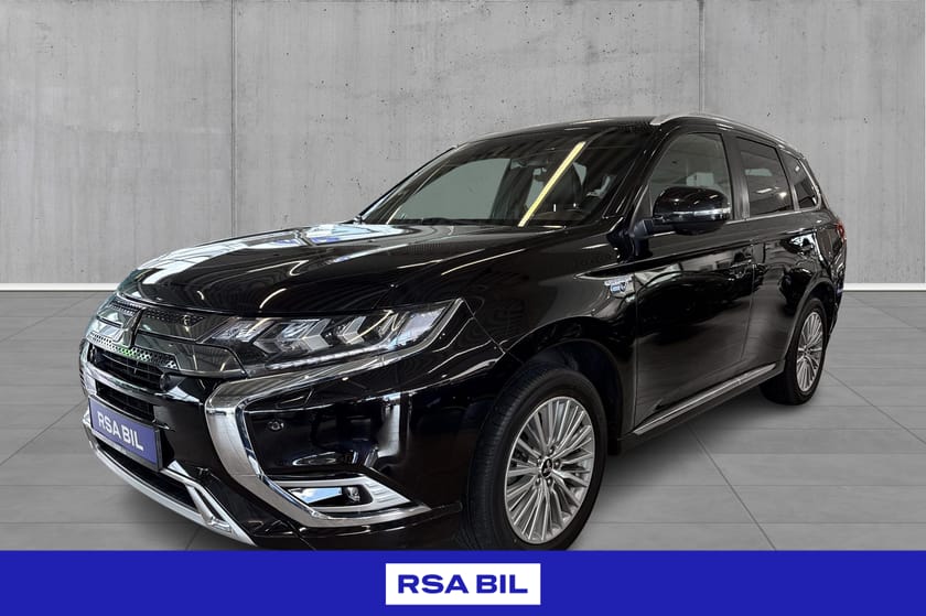Bilde 1 av Mitsubishi Outlander PHEV Instyle+ AWD Skinn Rockford Fosgate 360+++