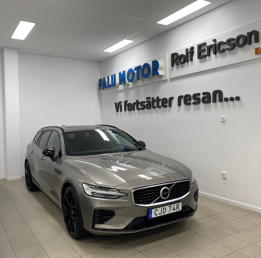 Bild 1 av Volvo V60 T8 TE R-Design