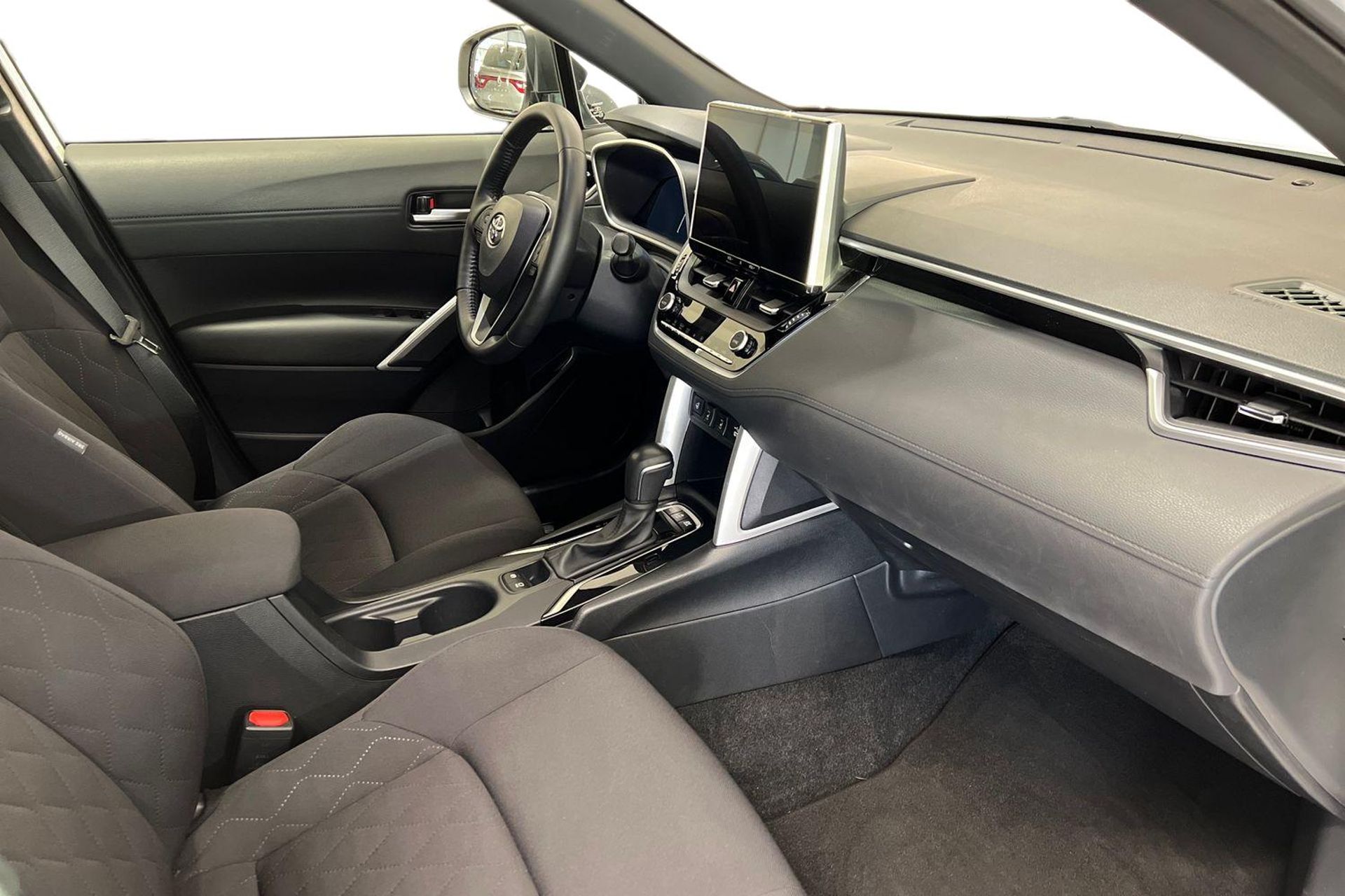 Toyota Corolla Cross 2023, bild 7/10