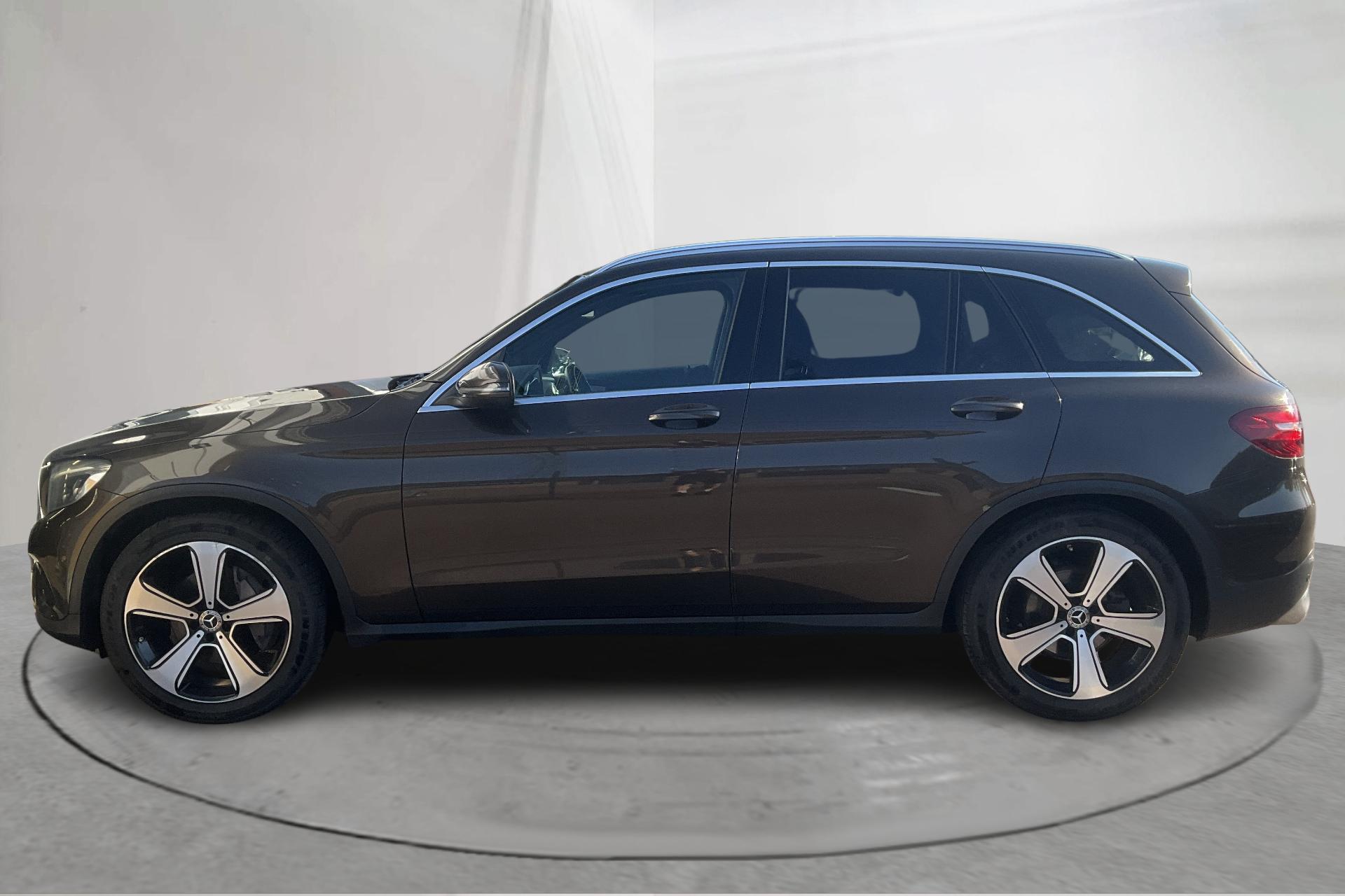 Mercedes-Benz GLC 220 d 4MATIC 9G-Tronic 2016, photo 2/10