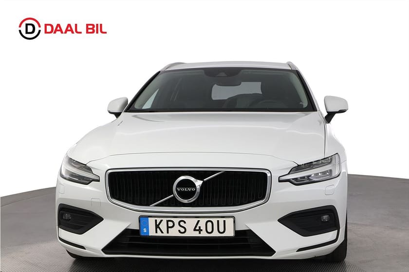 Bild 2 av Volvo V60 D3 150HK MOMENTUM DRAG VÄRMARE B-KAMERA NAVIGATION