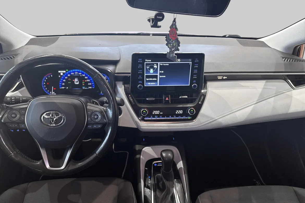 picture of a car